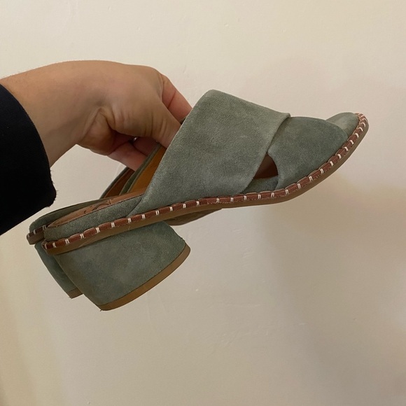 Söfft Women's Crystal Slide Sandal Green Suede Leather Women's Sandals Size 7.5 - Picture 7 of 13